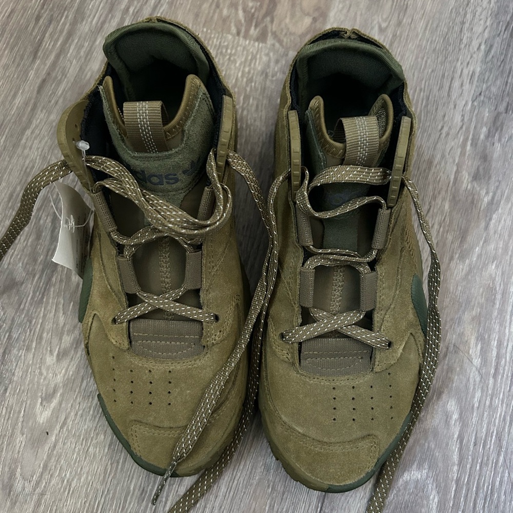 Adidas boys Khaki and Dark Green Sneakers